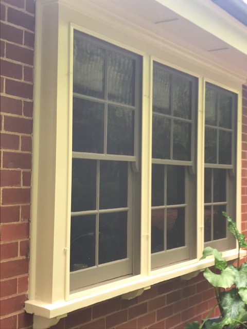 CANBERRA'S MOST INNOVATIVE, CUSTOM FLY SCREEN REPAIR & INSTALLATION SERVICES